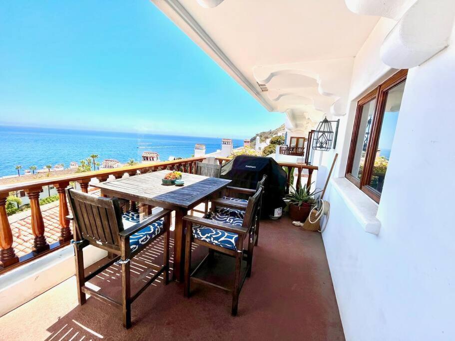 Sunrise Bliss Villa Авалон Экстерьер фото